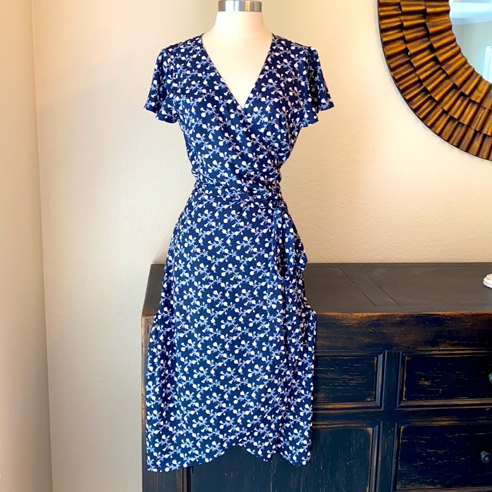 LOFT Wrap Belted Midi Dress Navy Blue Floral